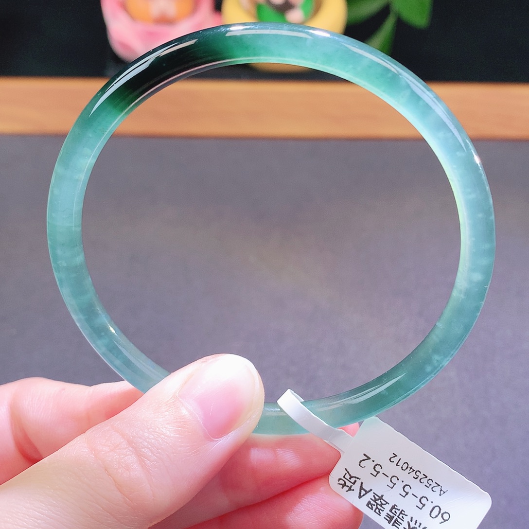 翡翠未镶嵌手镯天然翡翠