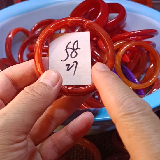 玛瑙/玉髓未镶嵌手镯