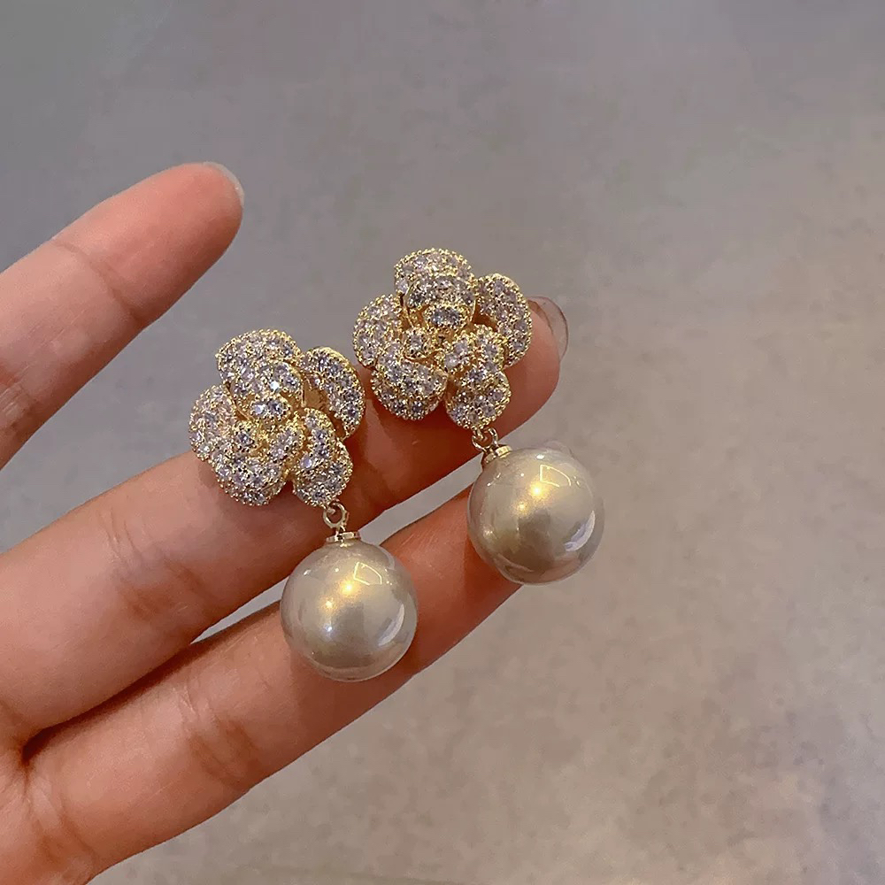 铜合金耳饰 3015百搭山茶花珠珠耳钉