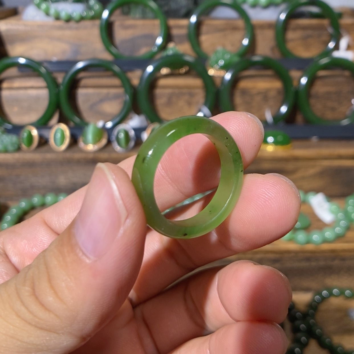 【闪购商品】和田玉未镶嵌吊坠(不含链)乌兰海碧玉戒圈 19