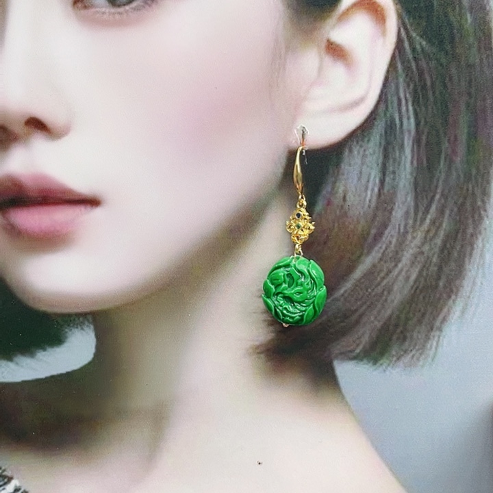 石英质玉耳钉合金