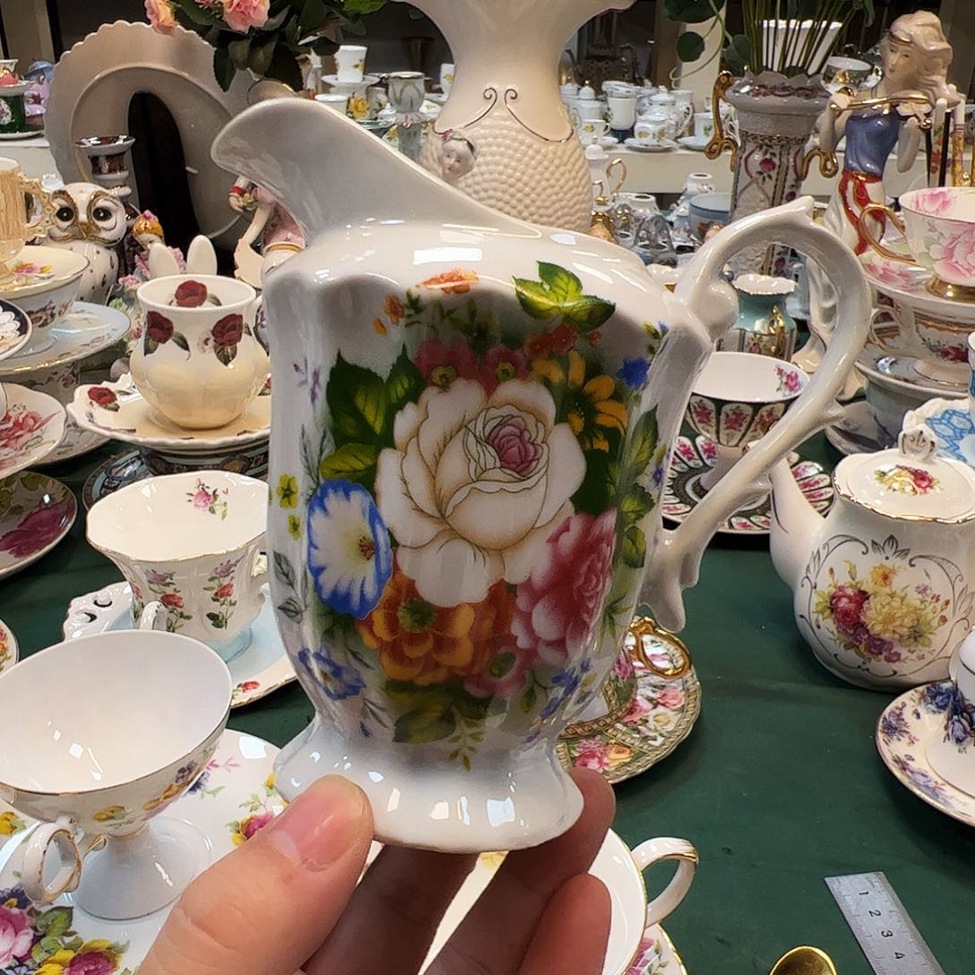 鹿与海陶瓷有限责任公司