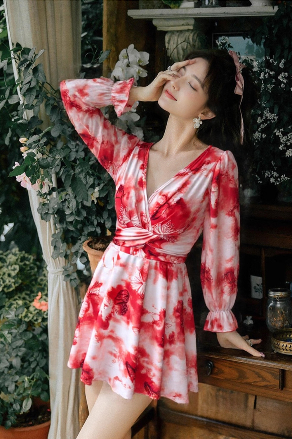 大码女士长袖连体泳衣遮肚显瘦保守遮肉聚拢适合温泉游泳碎花