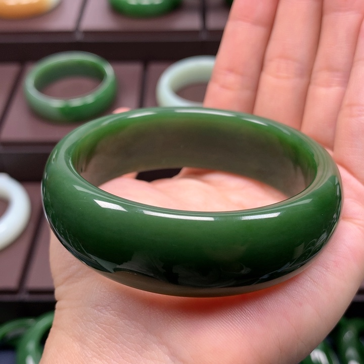 未镶嵌手镯和田玉（碧玉）5960