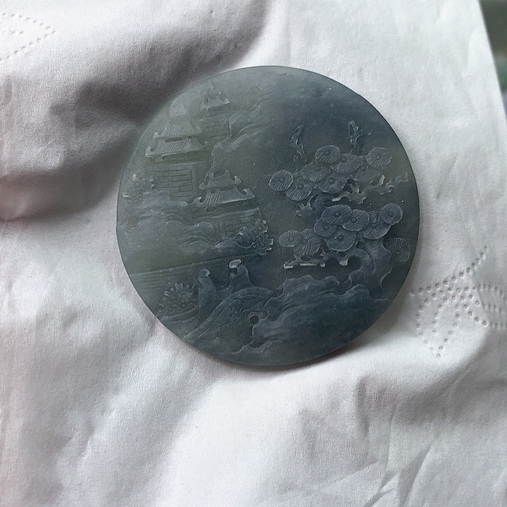 未镶嵌定制翡翠山水 毛货 无鉴赏期