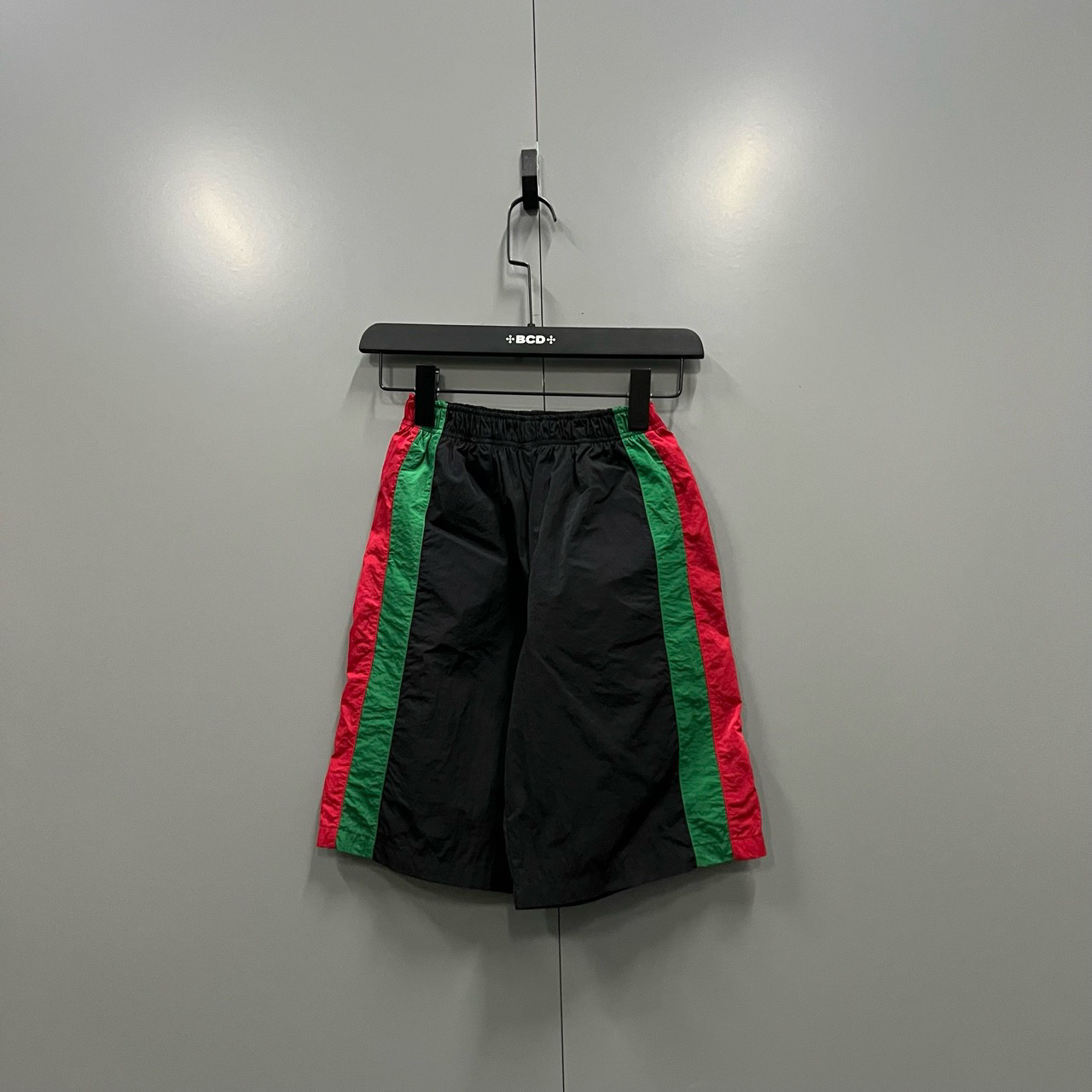 95新 GUCCI/古驰 （ll） 古驰 红绿条纹短裤 尺码如图