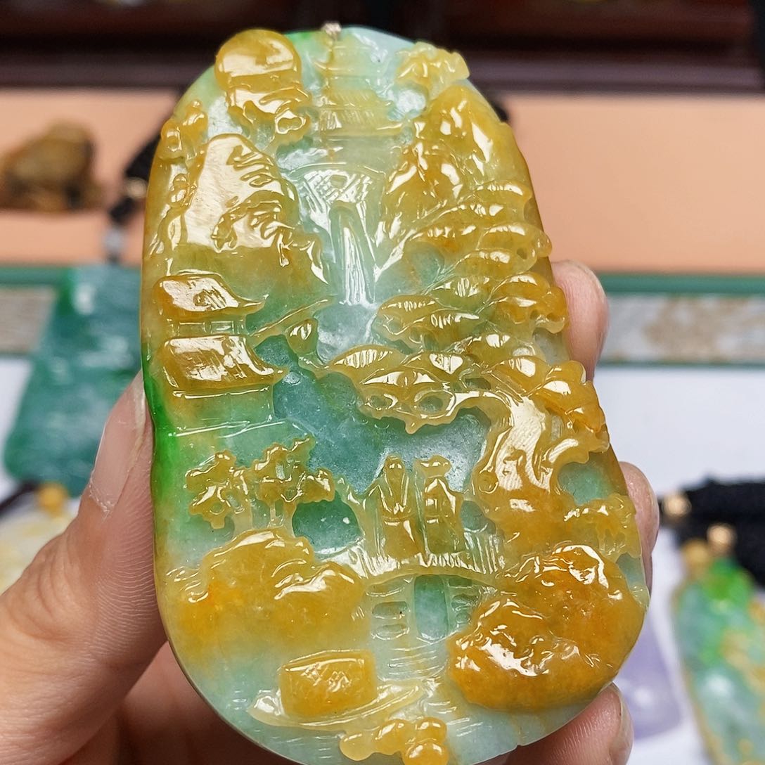 颈饰未镶嵌翡翠翡翠A货一物一证