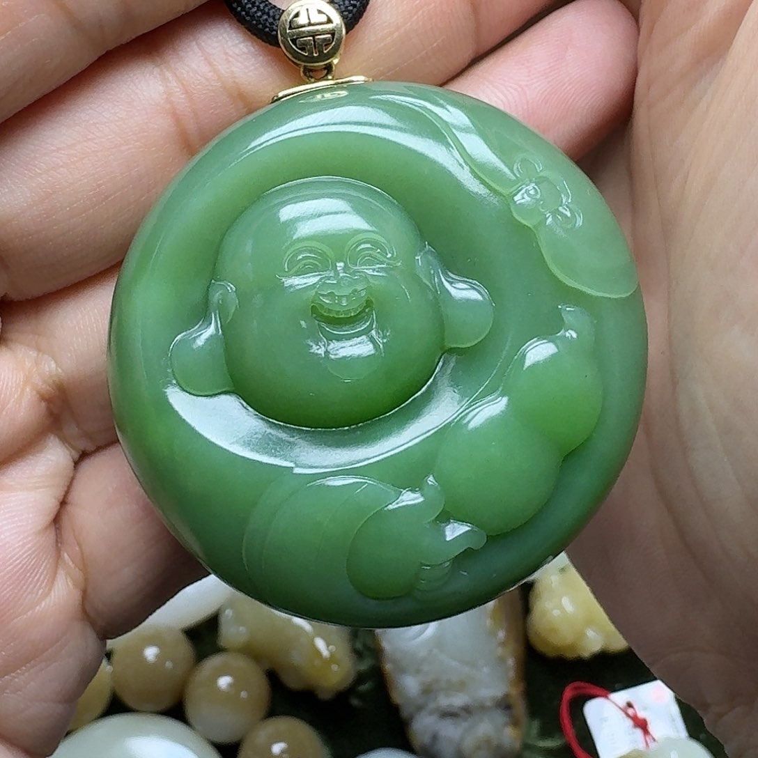 和田玉颈饰18K金镶嵌