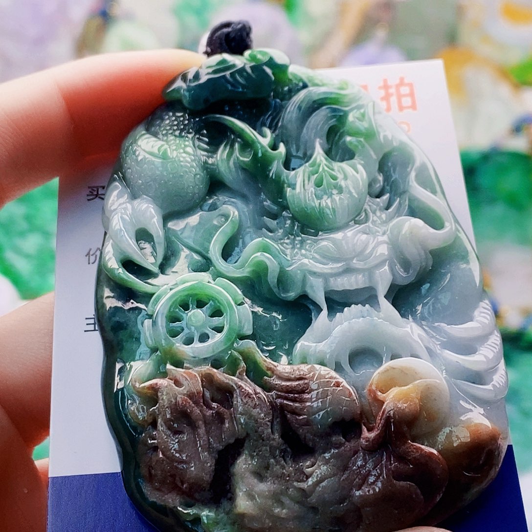 吊坠(不含链)未镶嵌翡翠