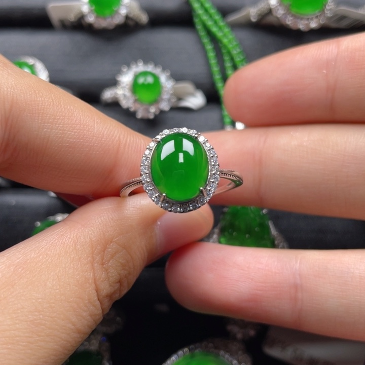 翡翠戒指银S925镶嵌戒指