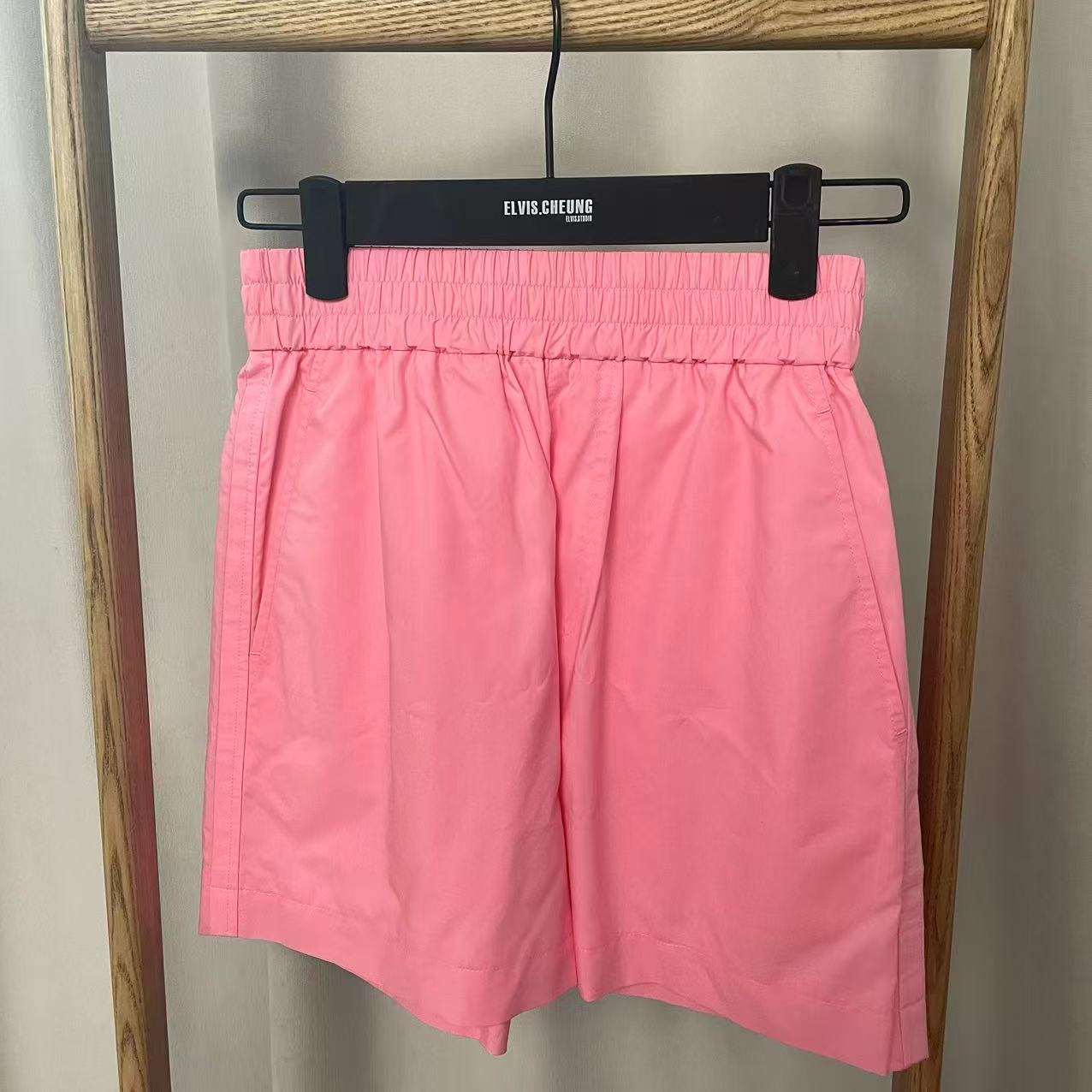 ELVIS.CHEUNG尼龙橡筋经典短裤