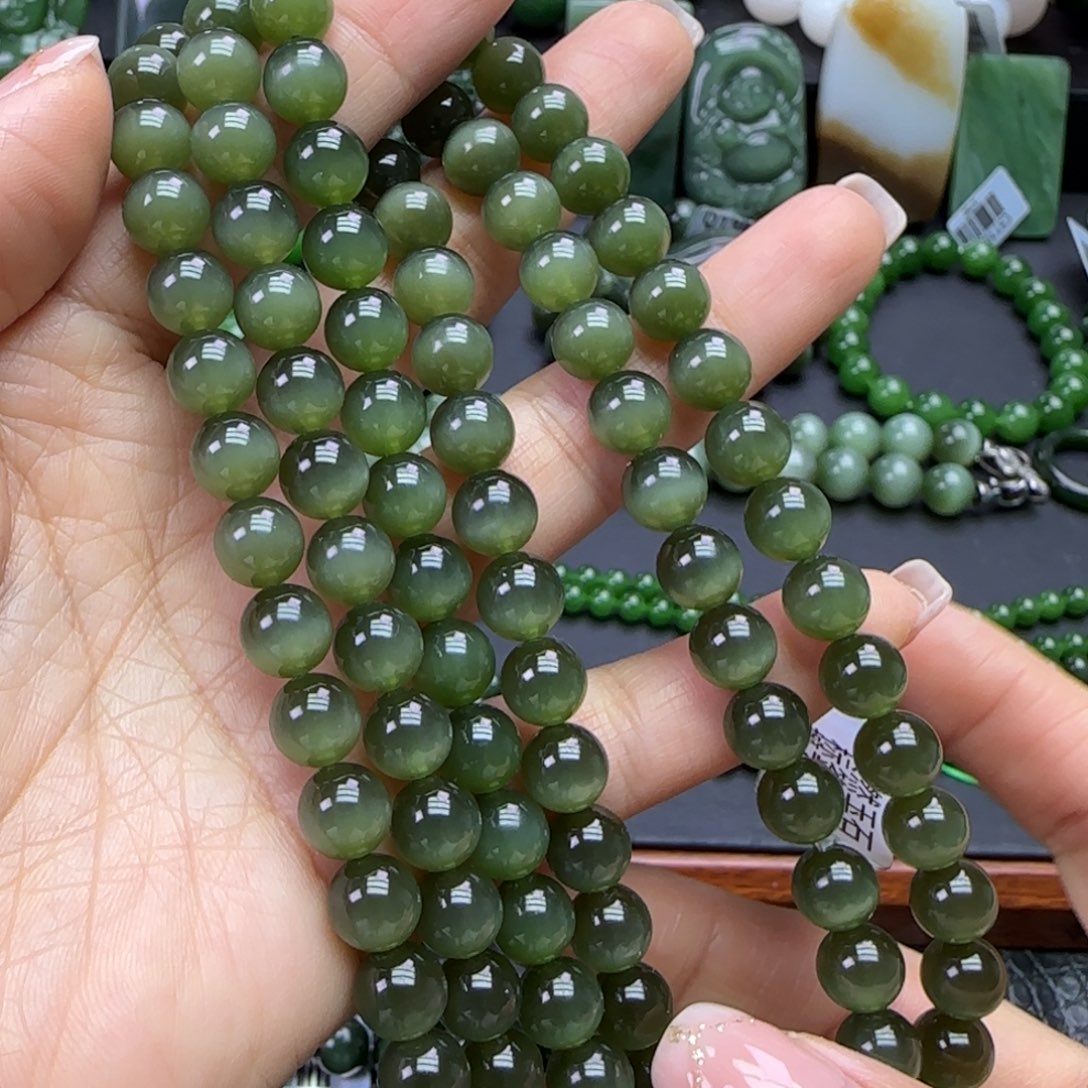 和田玉未镶嵌珠宝奇石