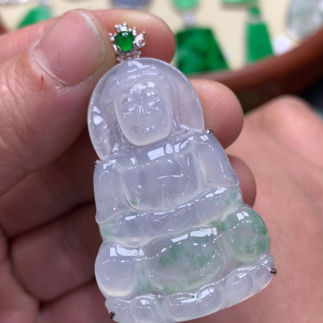 【闪购商品】翡翠颈饰18K金镶嵌观音