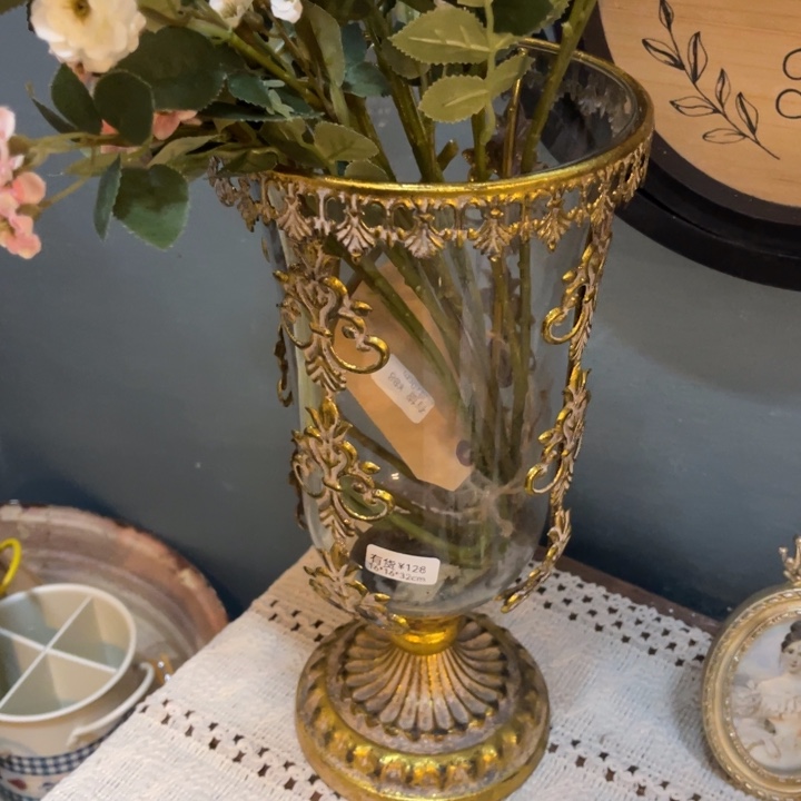 女****铁花瓶铁艺16*16*32