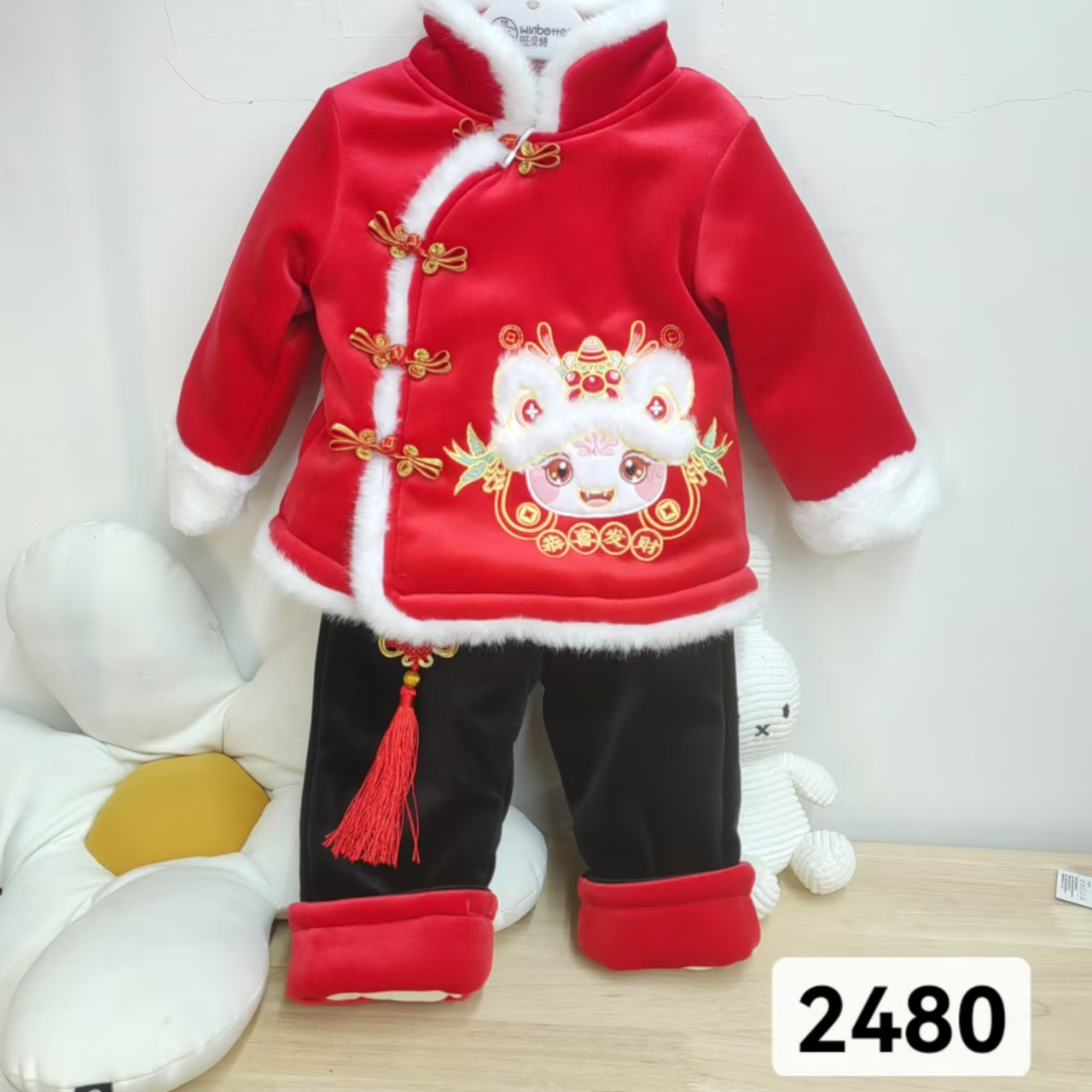 2480亿童乐恭喜发财年服套装