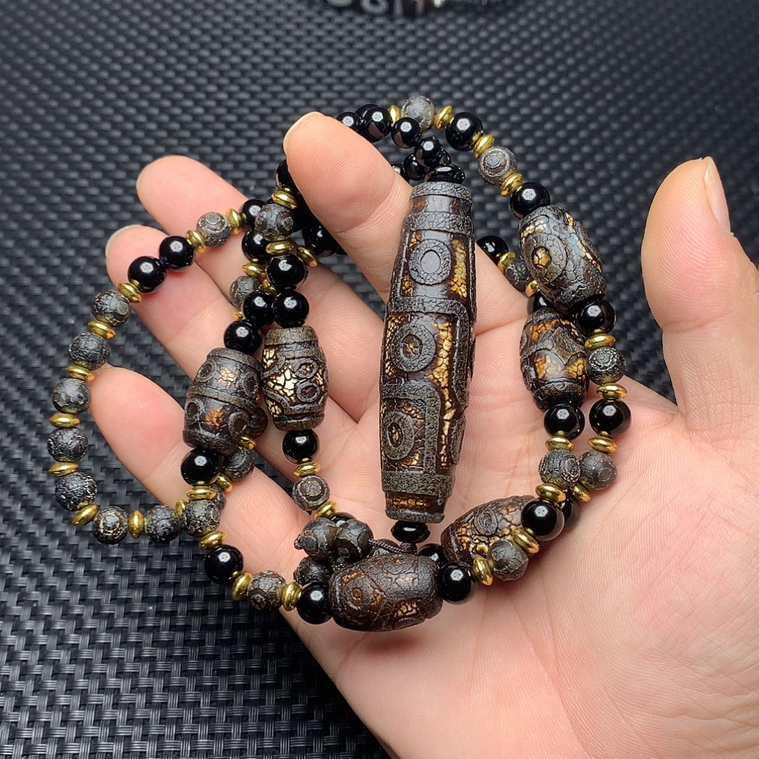 坚***心玛瑙/玉髓未镶嵌手链