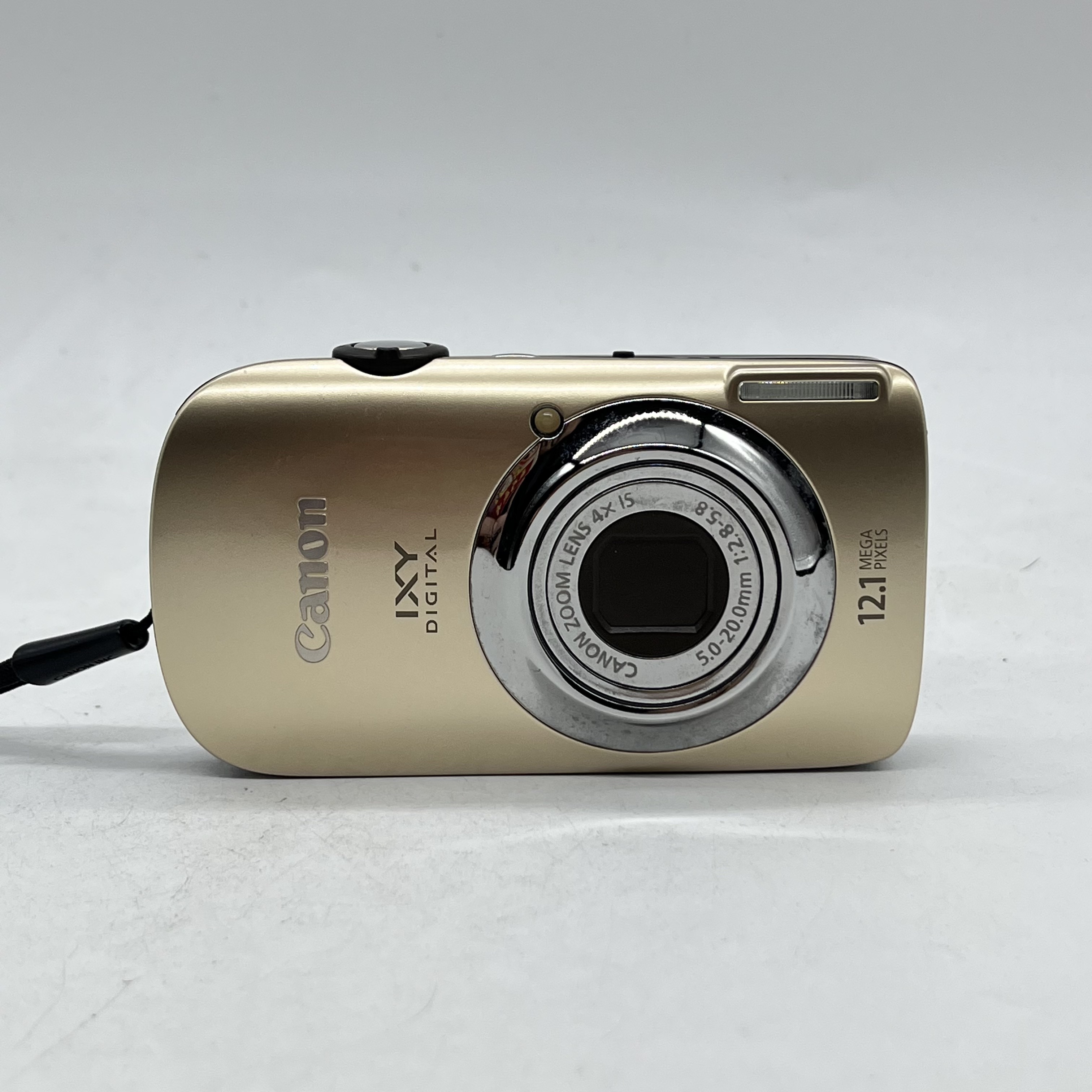 95新 Canon/佳能 IXUS110IS二手 日版1210万 屏幕泛黄出片不影响 