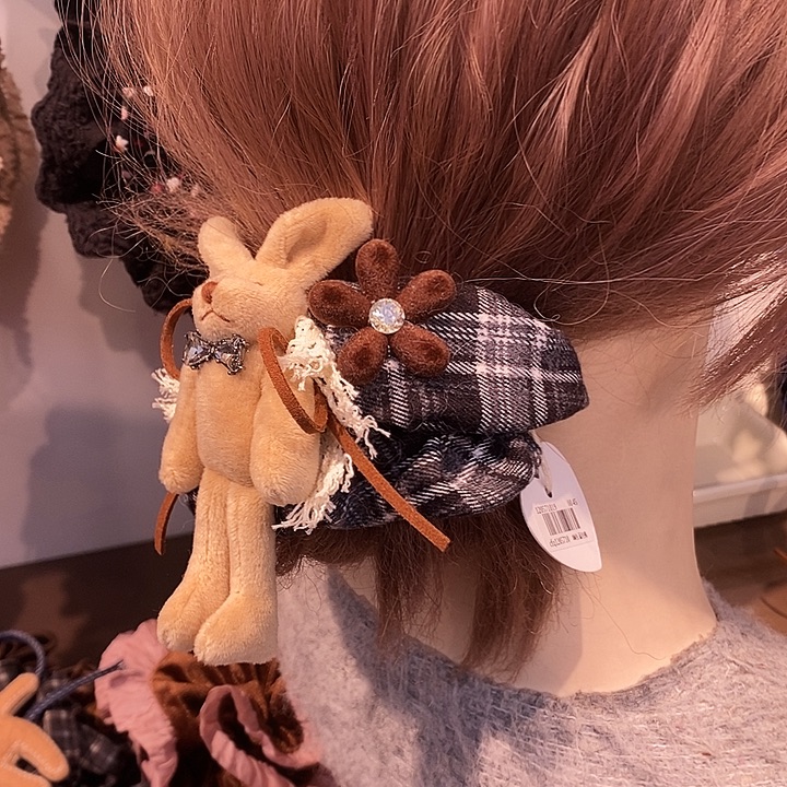 布艺铁合金黑灰色兔子发圈