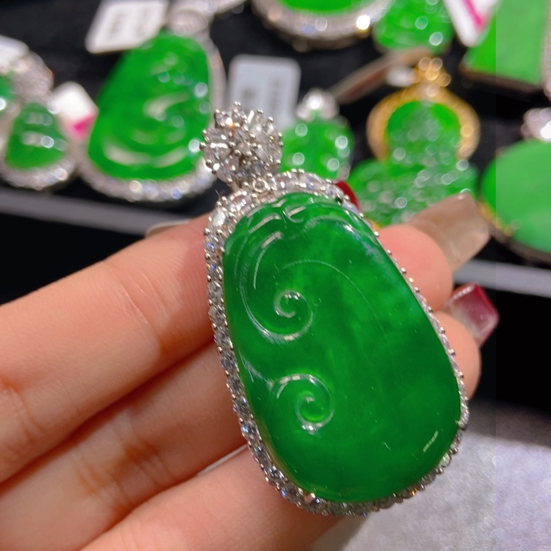 翡翠吊坠(不含链)银S925镶嵌