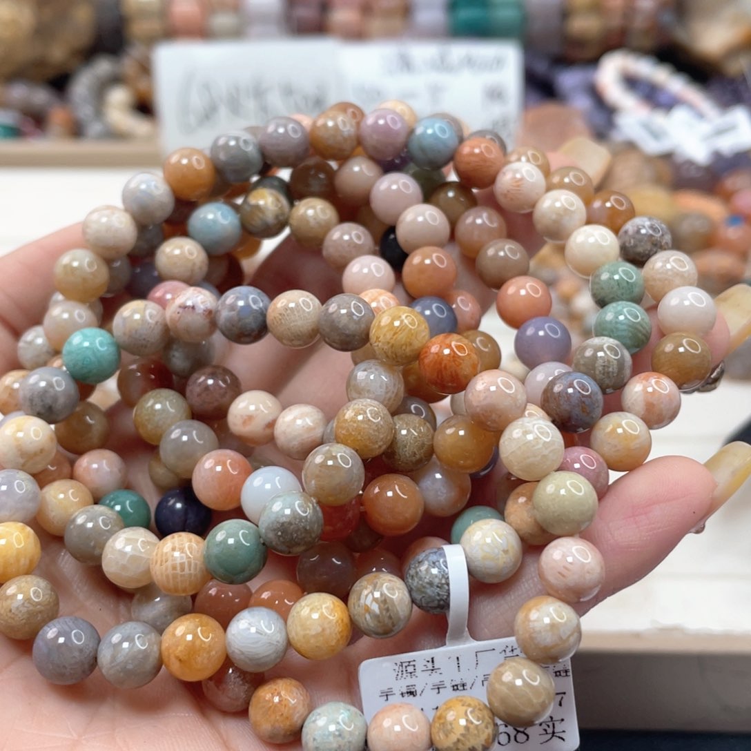 未镶嵌手链硅化玉捕**鱼167