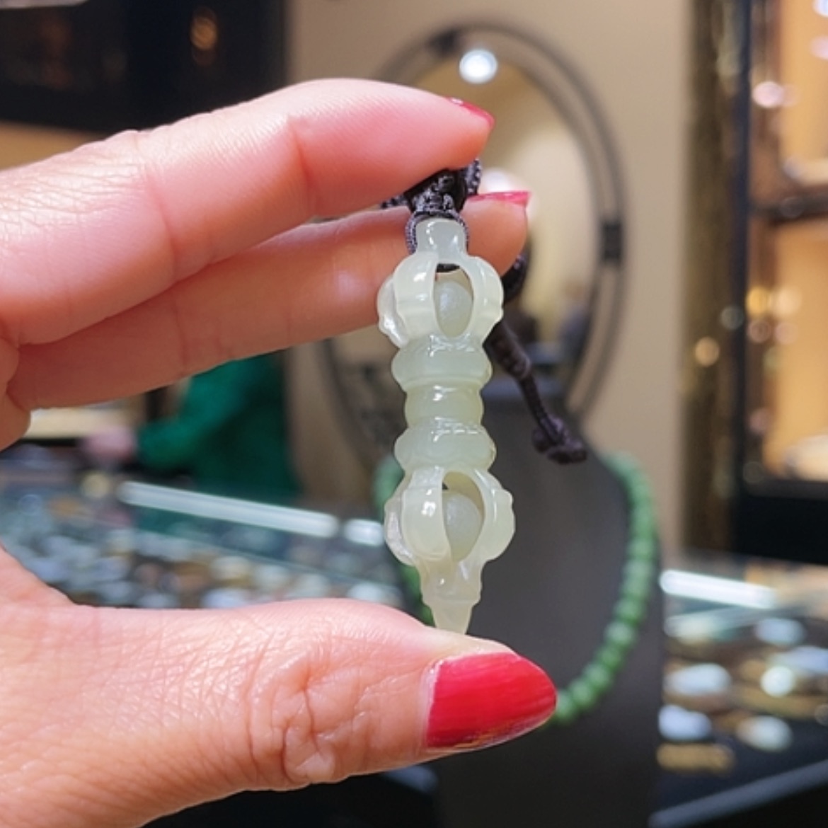 【闪购商品】和田玉颈饰未镶嵌杵