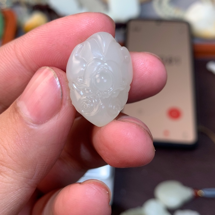 和田玉颈饰未镶嵌冬**仔