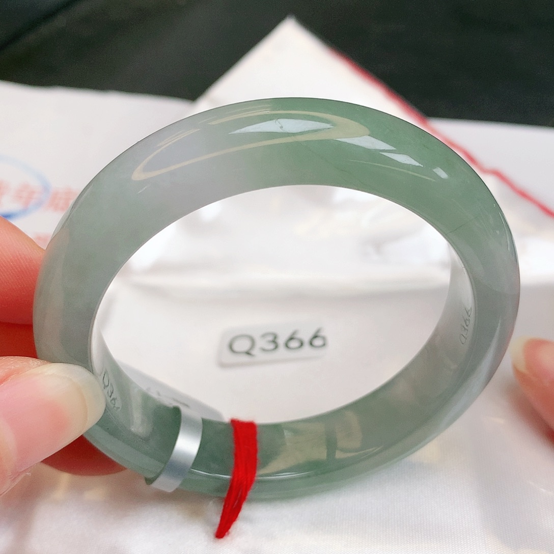 【闪购商品】翡翠手镯未镶嵌缅甸天然a货翡翠