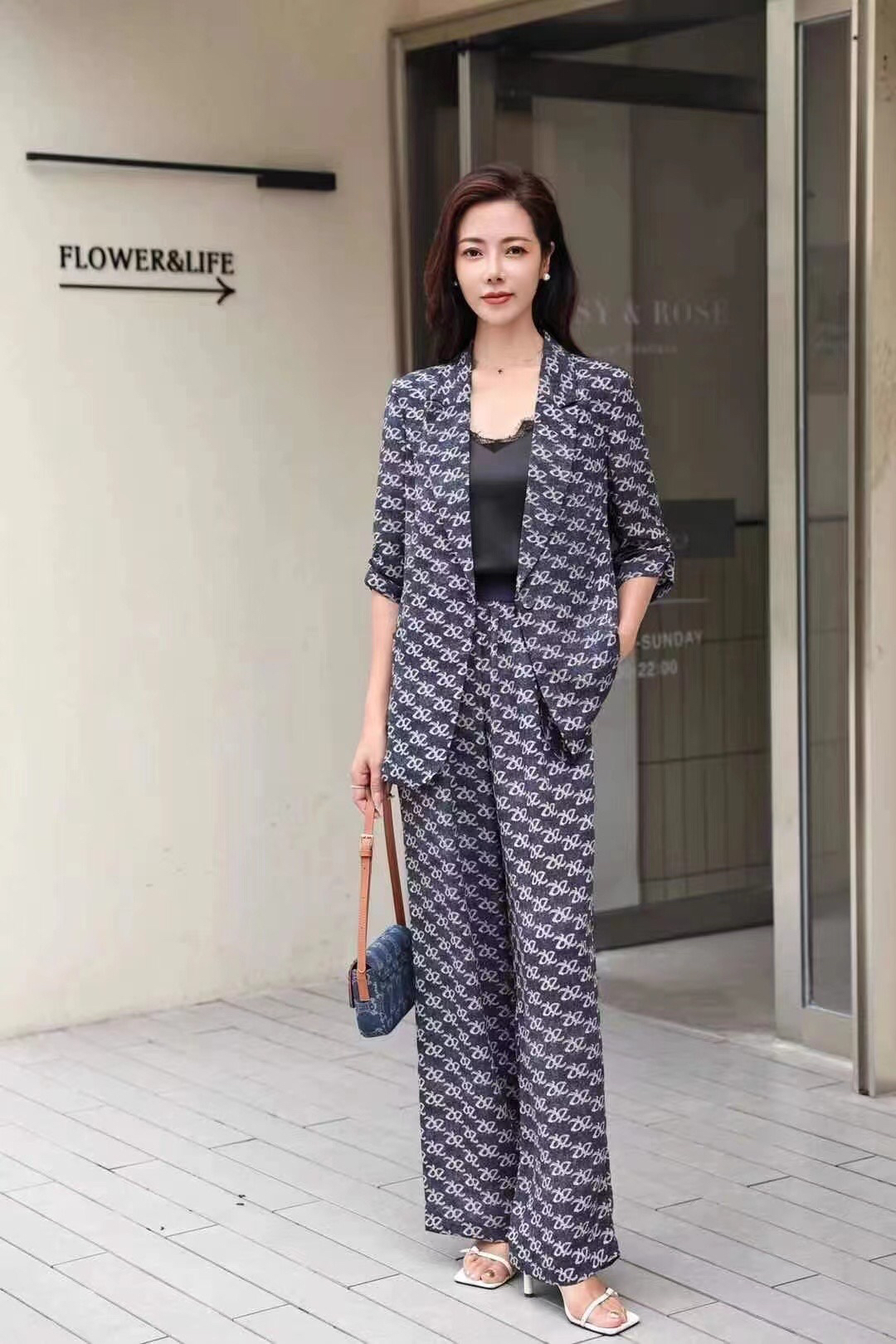 兰蔻儿正品25夏季新款时尚洋气减龄休闲西装阔腿裤两件套套装K79