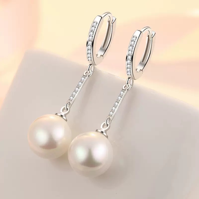 铜合金合成锆石耳饰 【白月光】2025夏季新品银色满钻珠珠耳环1671