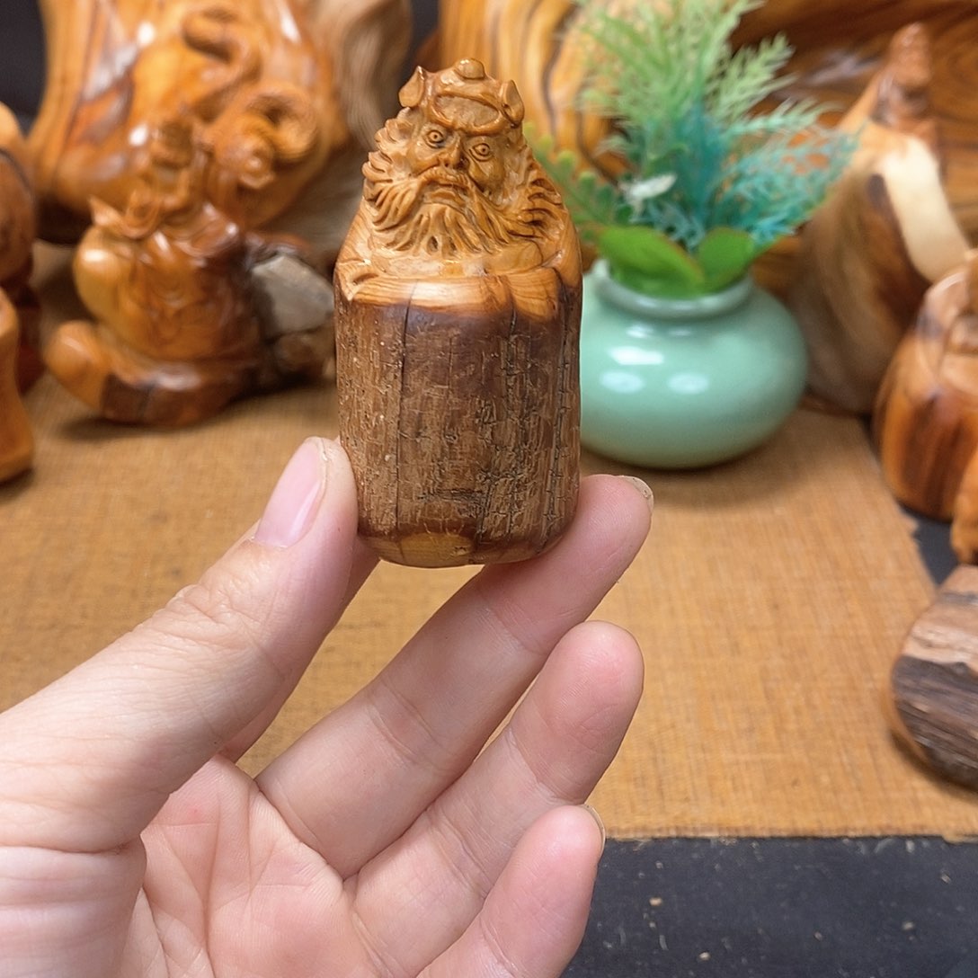柏木（崖柏）一物一图
