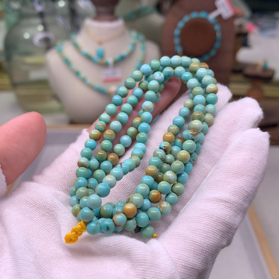 绿松石配饰未镶嵌