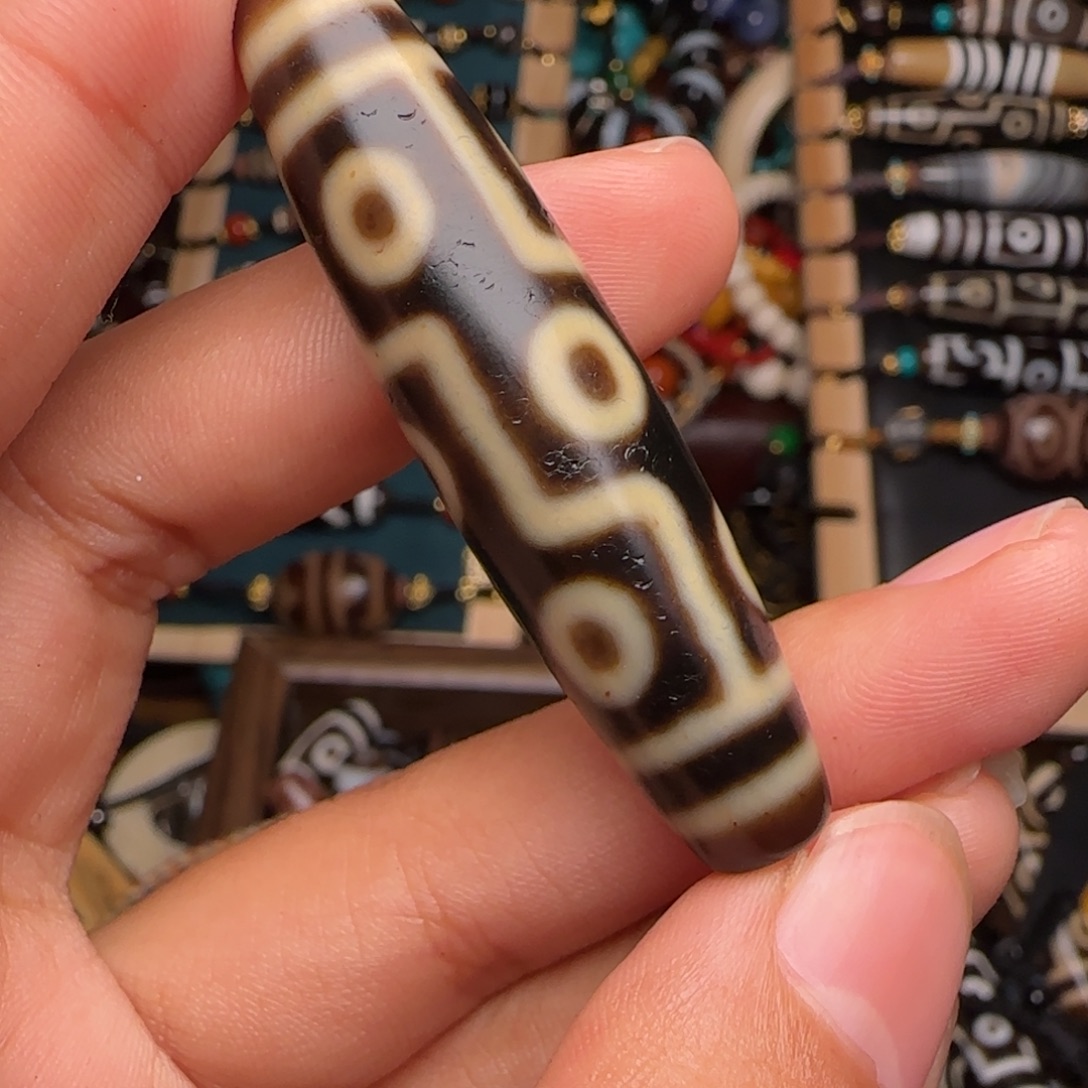 ****赵东西如图看图片链接