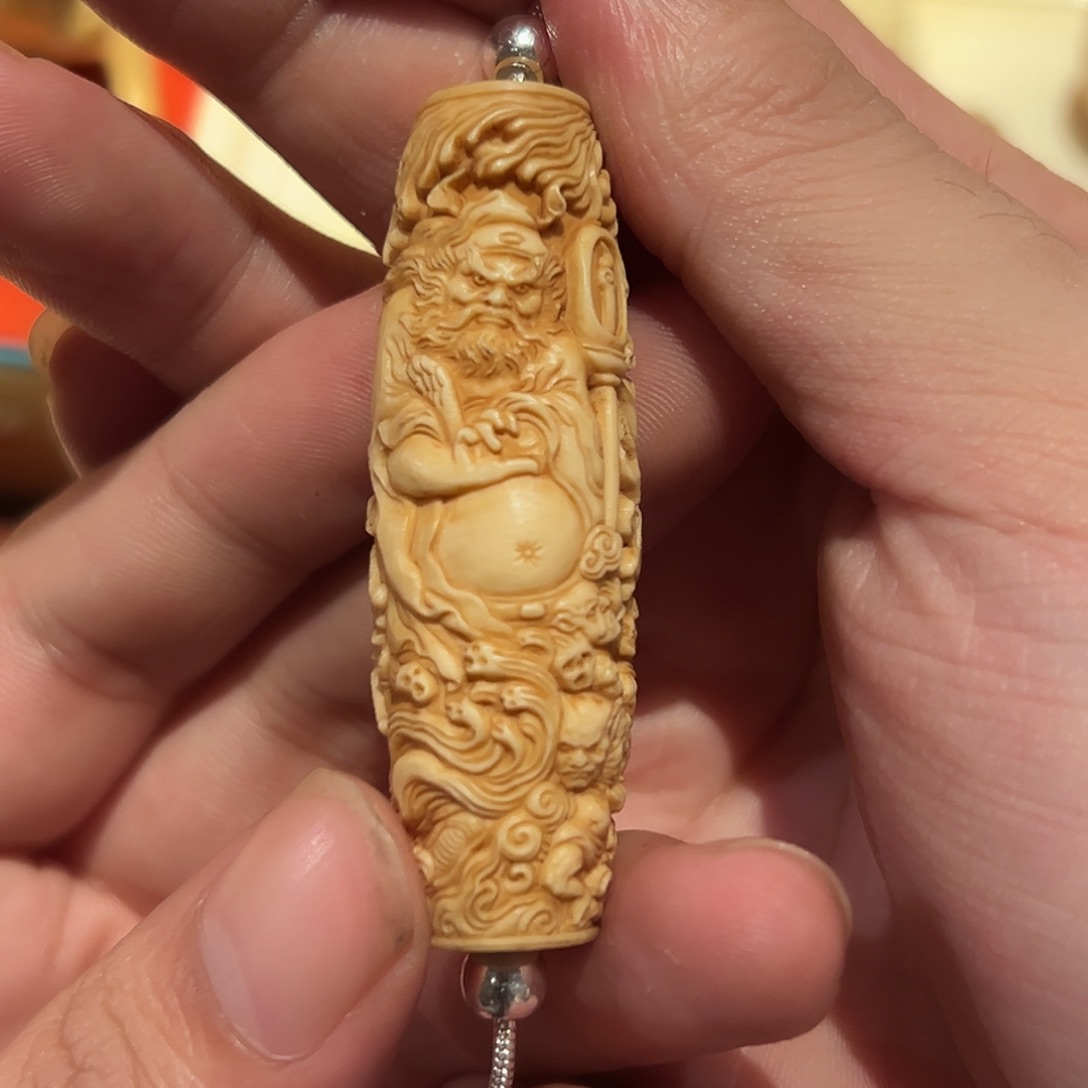 大叶紫檀（黑酸枝木类）11111111