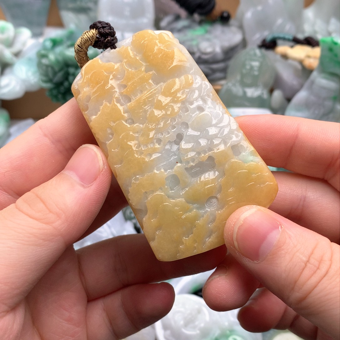 吊坠(不含链)未镶嵌翡翠