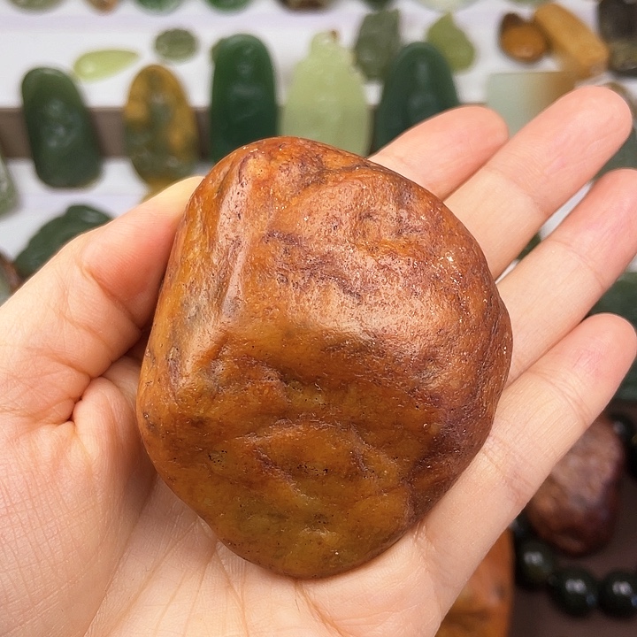 岫岩河磨玉（透闪石质玉）未镶嵌颈饰