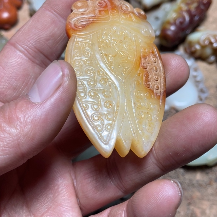 和田玉（糖玉）未镶嵌颈饰