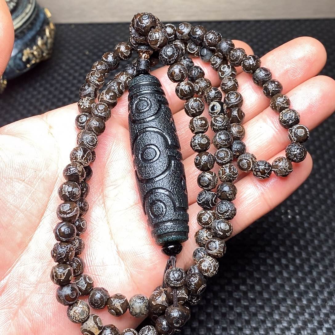 玛瑙/玉髓手链未镶嵌M**。