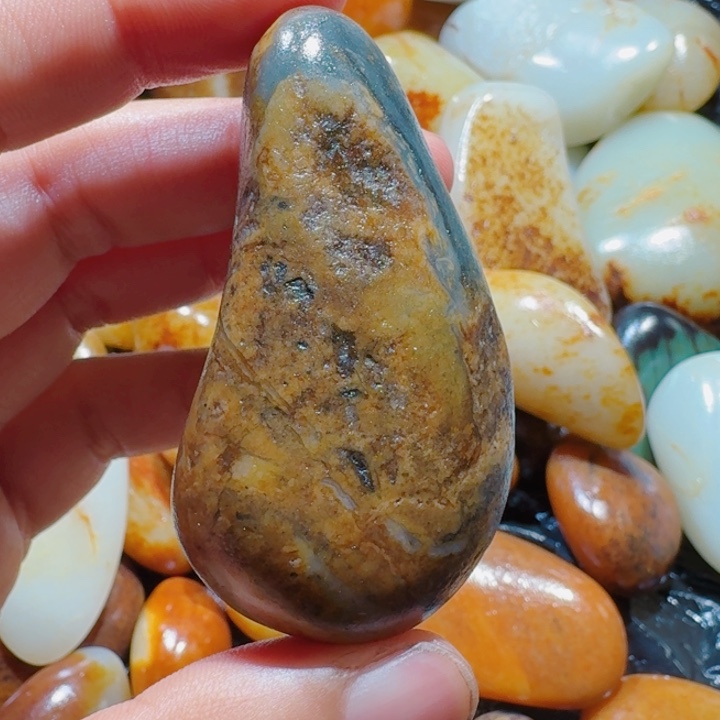 和田玉未镶嵌挂件86克