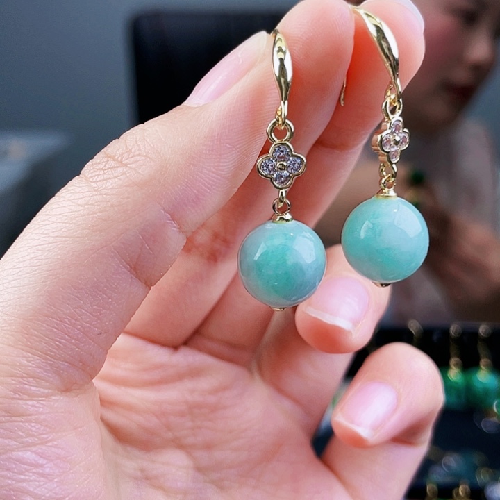 翡翠耳饰未镶嵌饰品