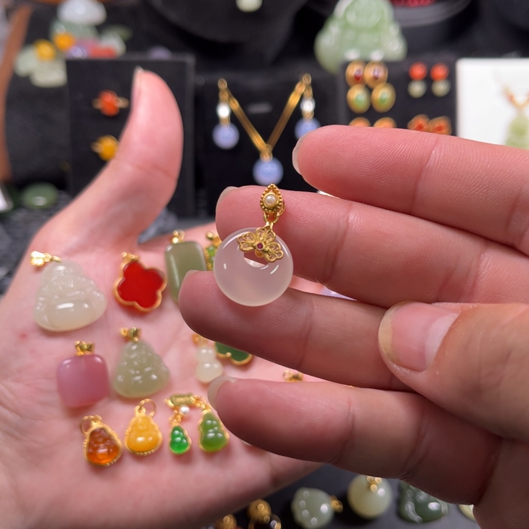 银S925镶嵌颈饰玛瑙/玉髓