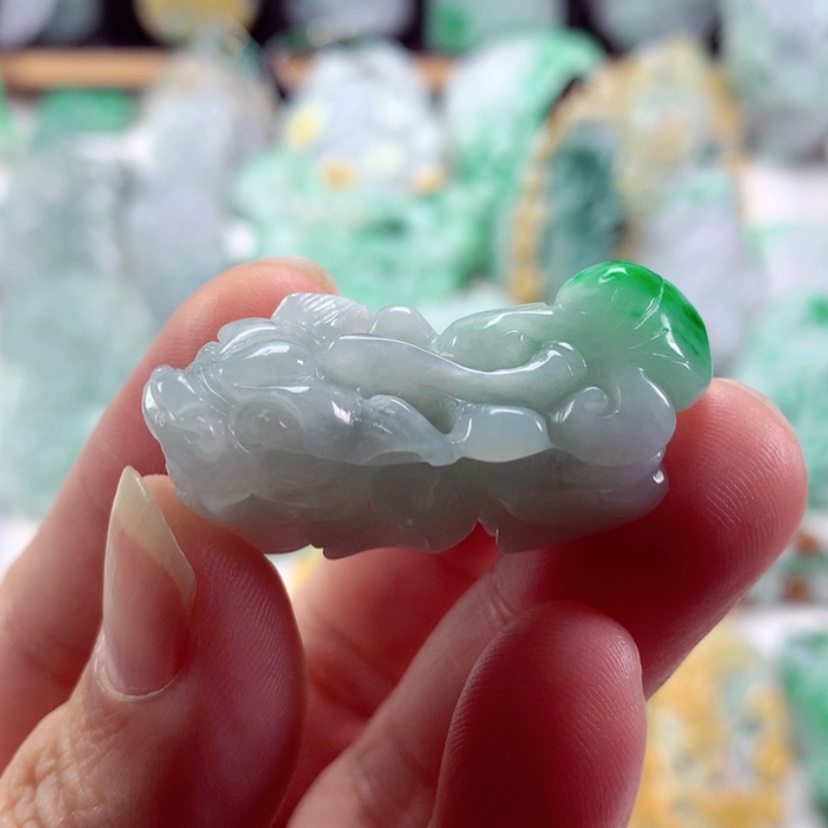 【闪购商品】翡翠吊坠(不含链)未镶嵌