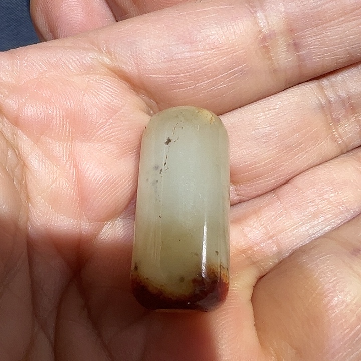 和田玉（糖玉）未镶嵌挂件