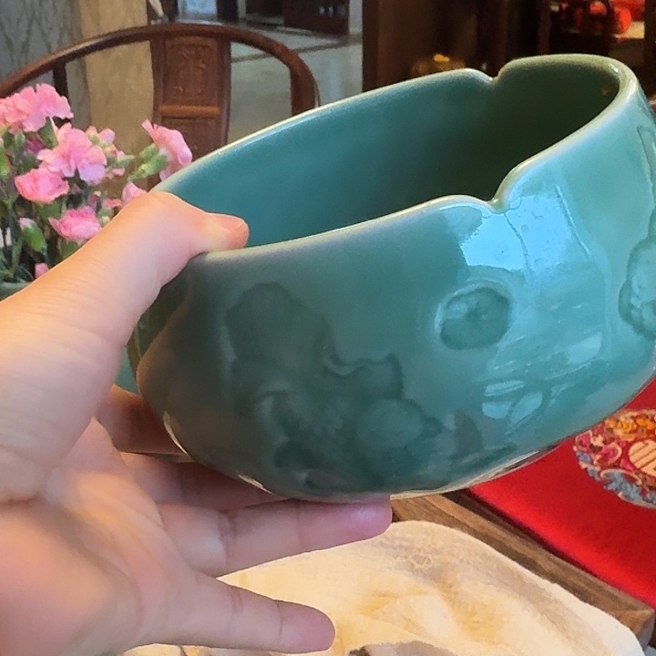 青瓷哈哈哈哈哈哈哈哈哈哈哈哈哈