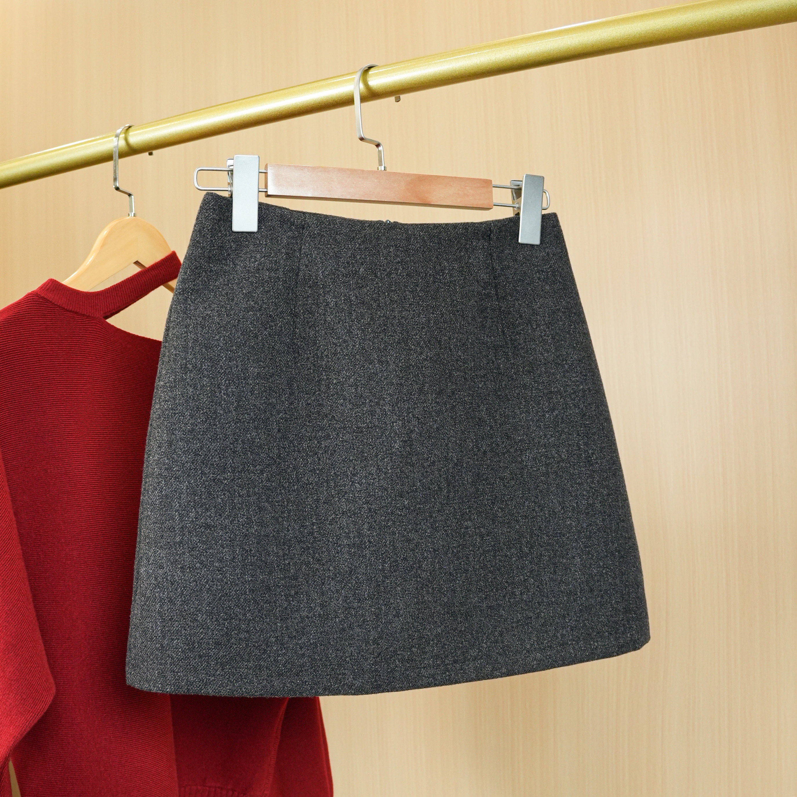 冬季高腰中腰休闲风常规款显瘦半身裙包臀裙毛呢短裙韩版