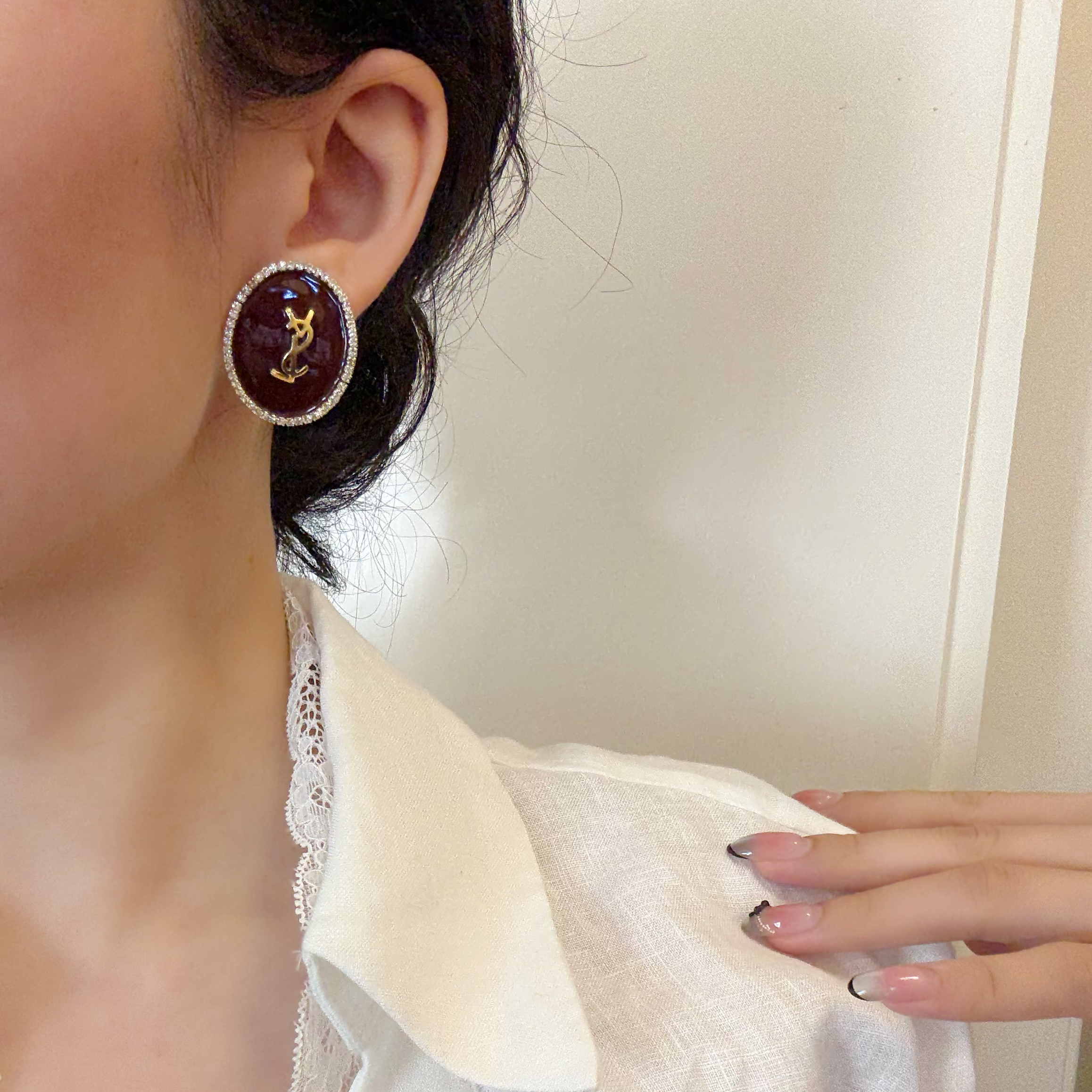 铜合金合成锆石耳饰 E0646 时尚气质百搭秋冬美拉德高级感耳堵