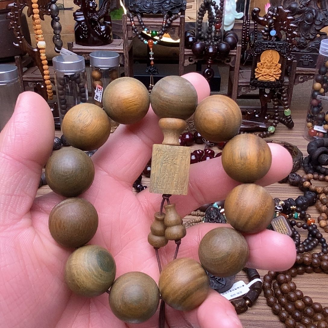 滴血莲花菩提手串