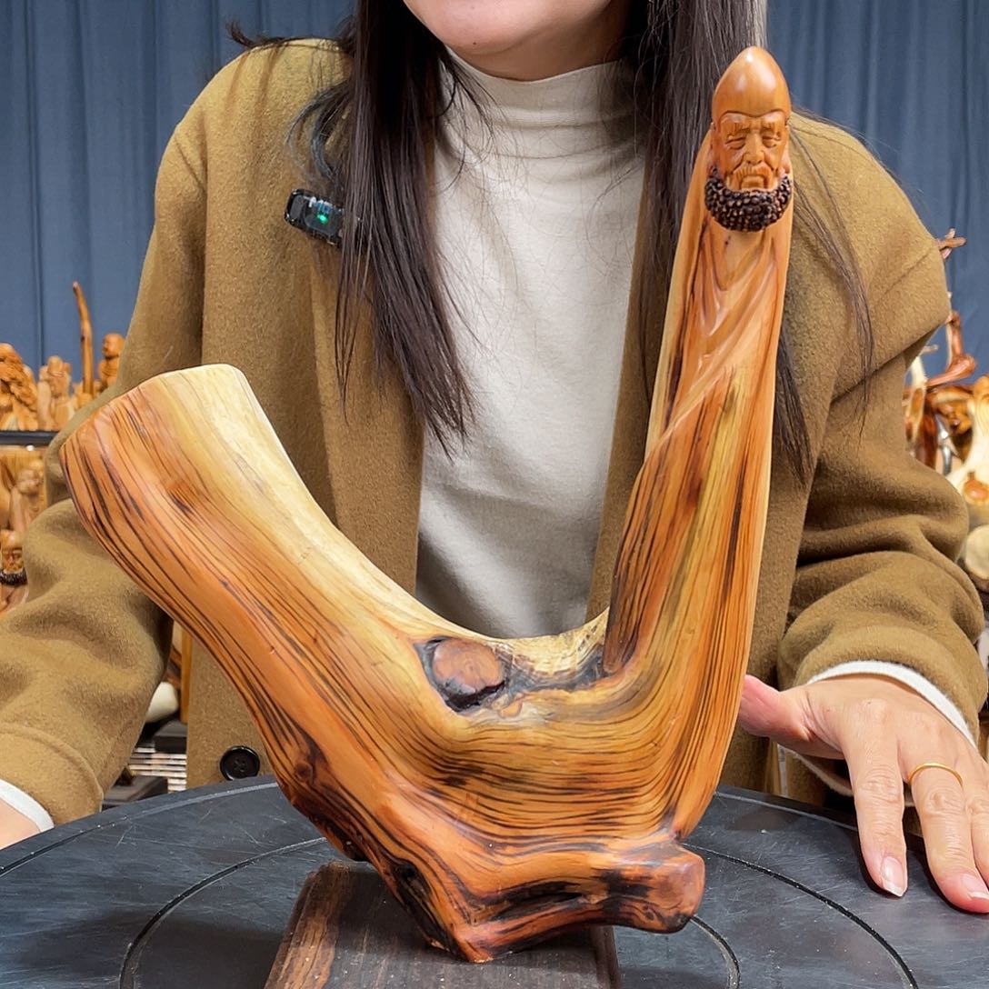 柏木（崖柏）随型艺术根雕