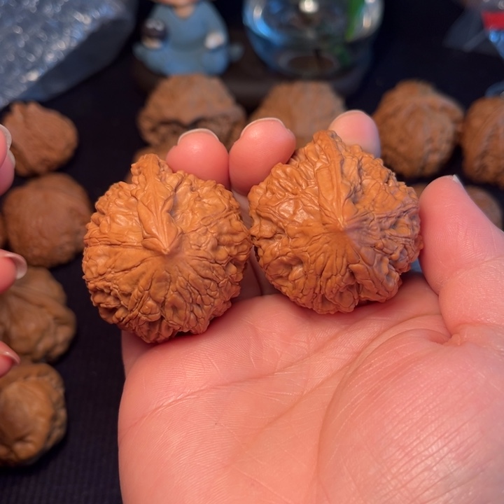 文玩核桃把件一帆风顺