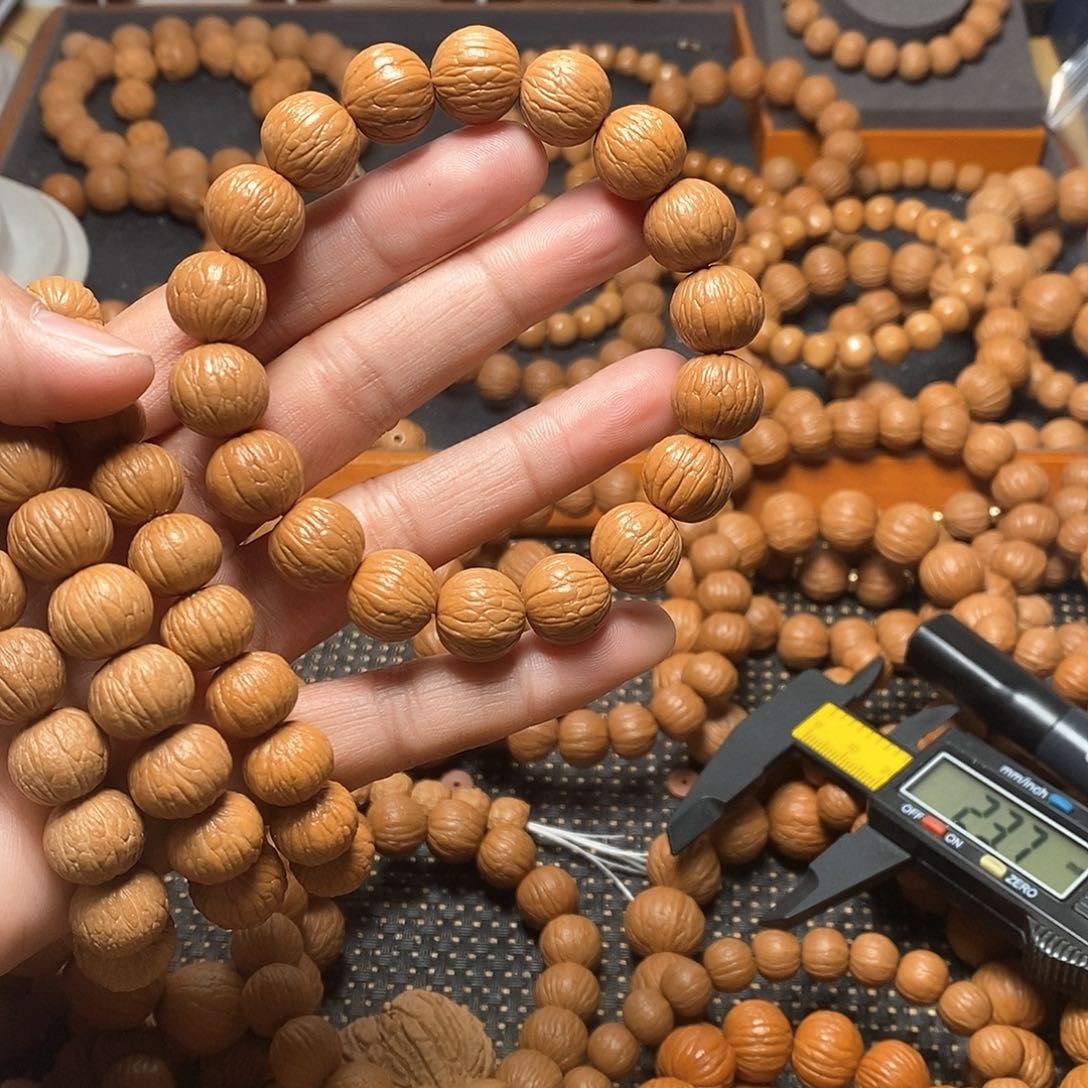 猴头核桃吊坠1*ㅤ盆1.35