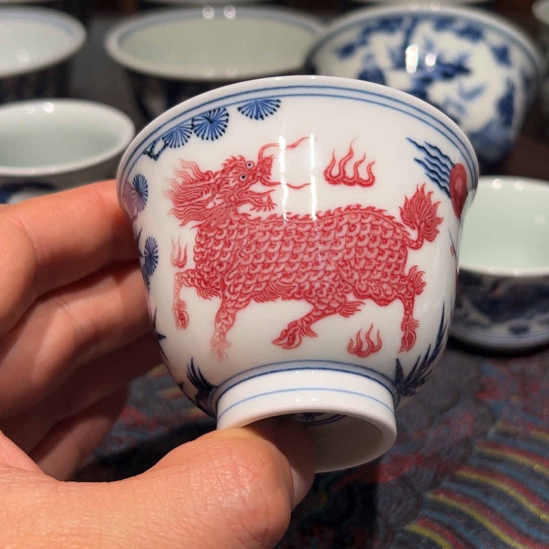 瓷精品青花釉里红松竹梅麒麟望月铃铛杯